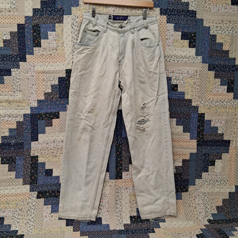 Vintage Levis SilverTab 1997 Baggy Jeans Size 31x32 Thrashed Bleached Y2K Grunge